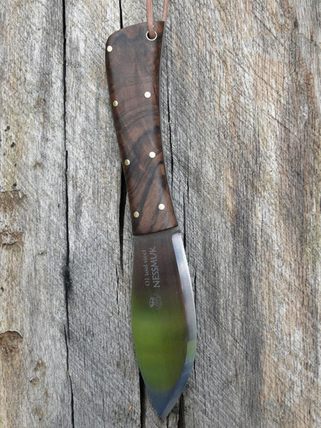 Walnut Handle Nessmuk