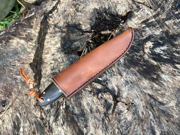 Bison Bushcraft Knife Yu-Shoku: V-Toku 2 Carbon Mokume 2/3 size